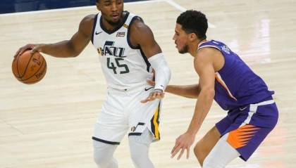  保罗16助攻太阳轻取爵士  