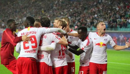  弗赖堡主场零封拜仁爆冷终结领头羊  