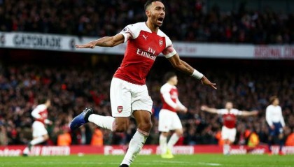  纽卡斯尔天价报价意甲金靴  